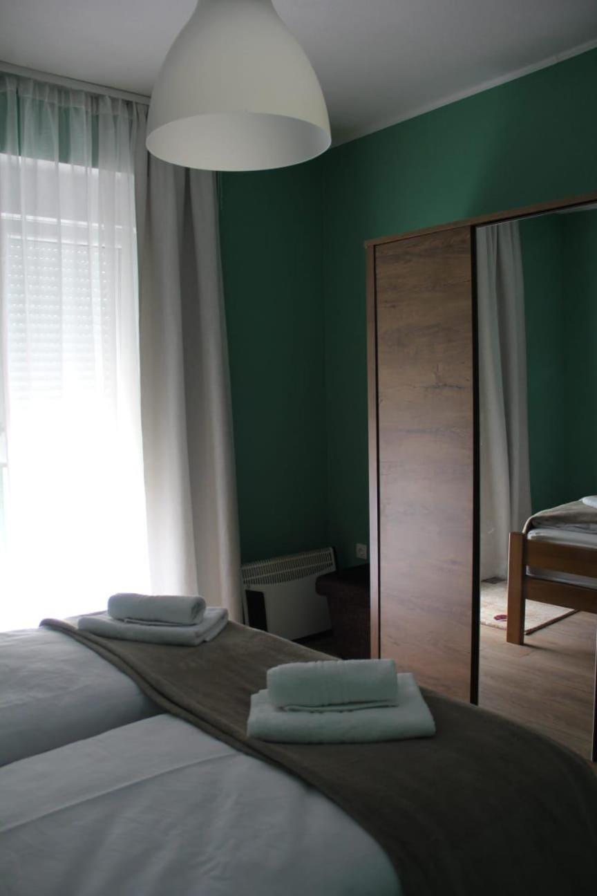 Apartman Lilium Knin Ngoại thất bức ảnh